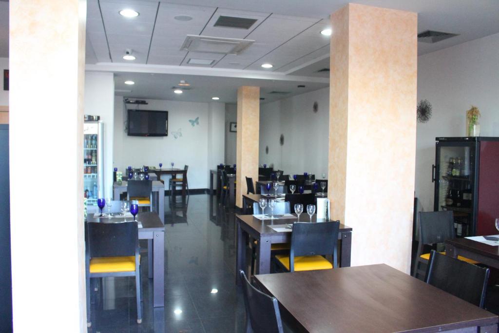 Hotel Ciutat D'Amposta Ngoại thất bức ảnh